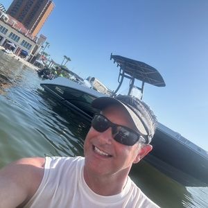 Meet your Posher, Trae